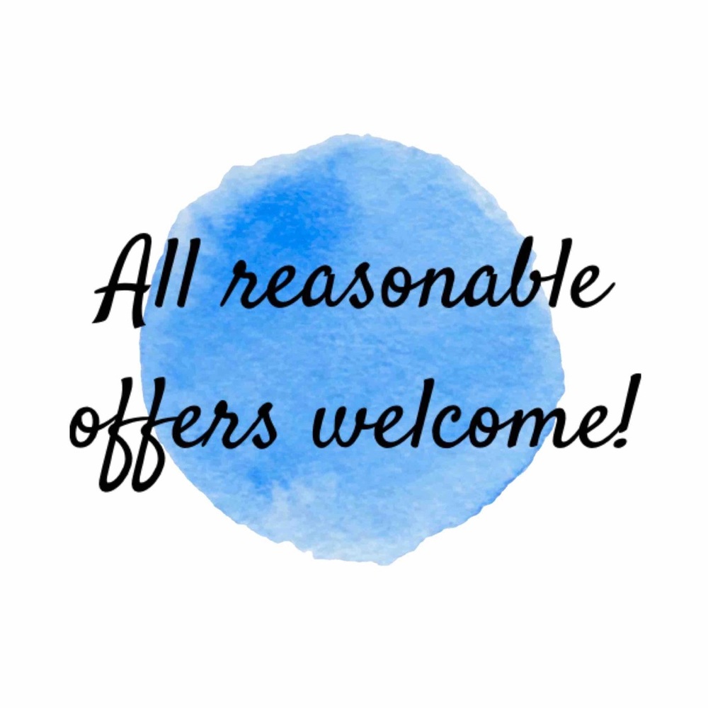 ✨REASONABLE OFFERS WELCOME✨